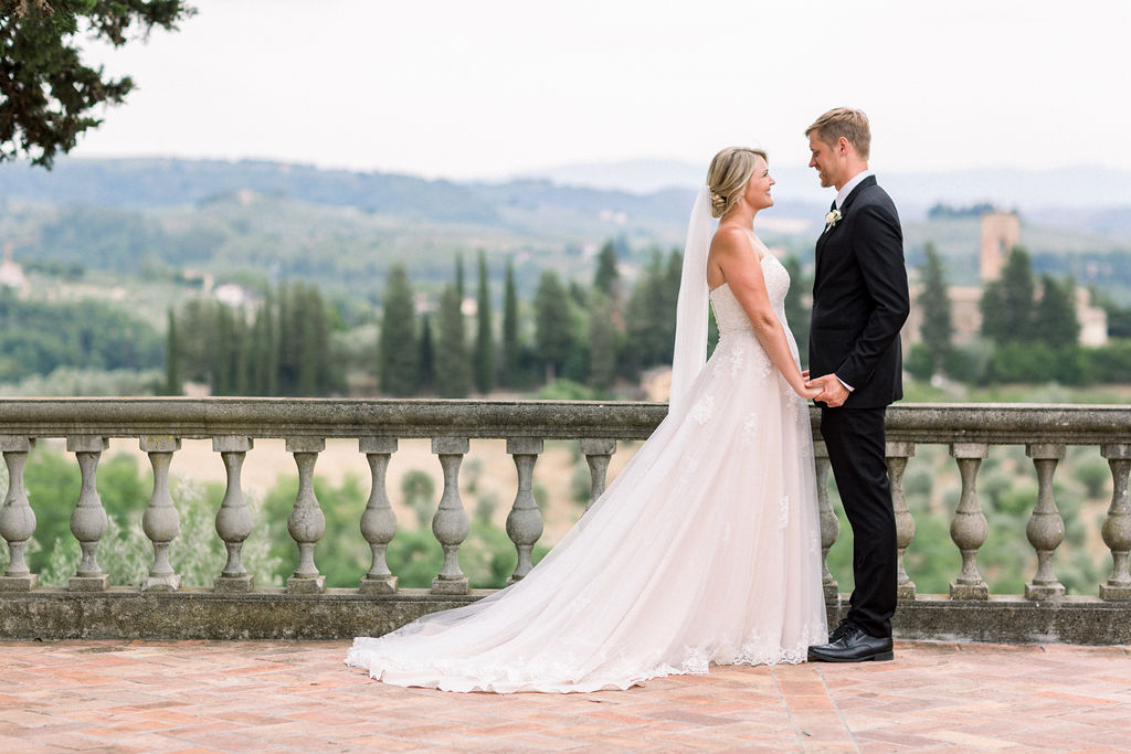 wedding in a vineyard in tuscany